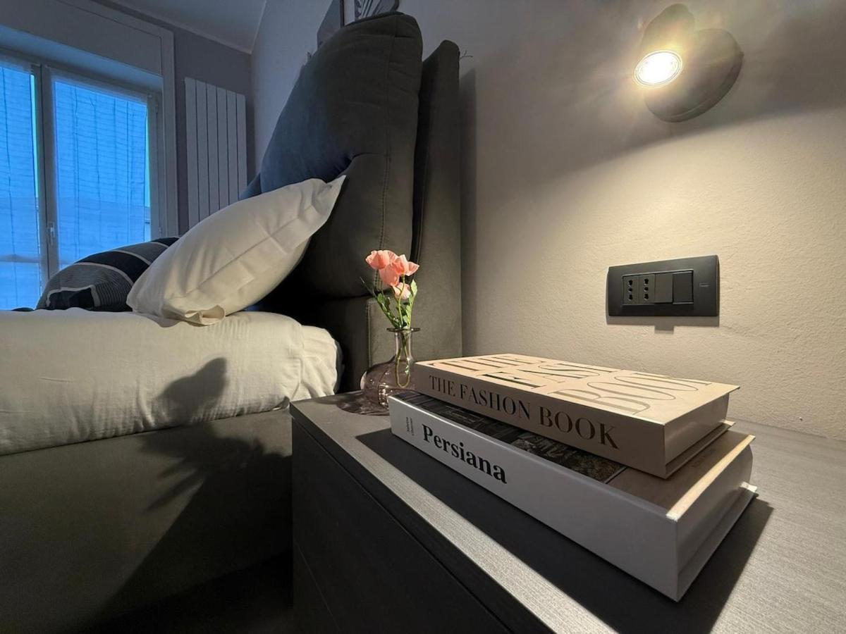 Wide & Bright 2 Bedroom Flat 50m From M4 Station Appartement