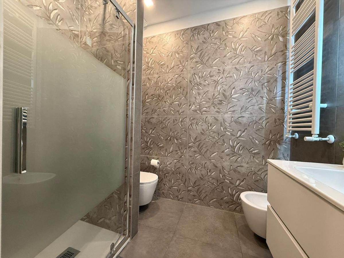 Apartamento Wide & Bright 2 Bedroom Flat 50m From M4 Station *