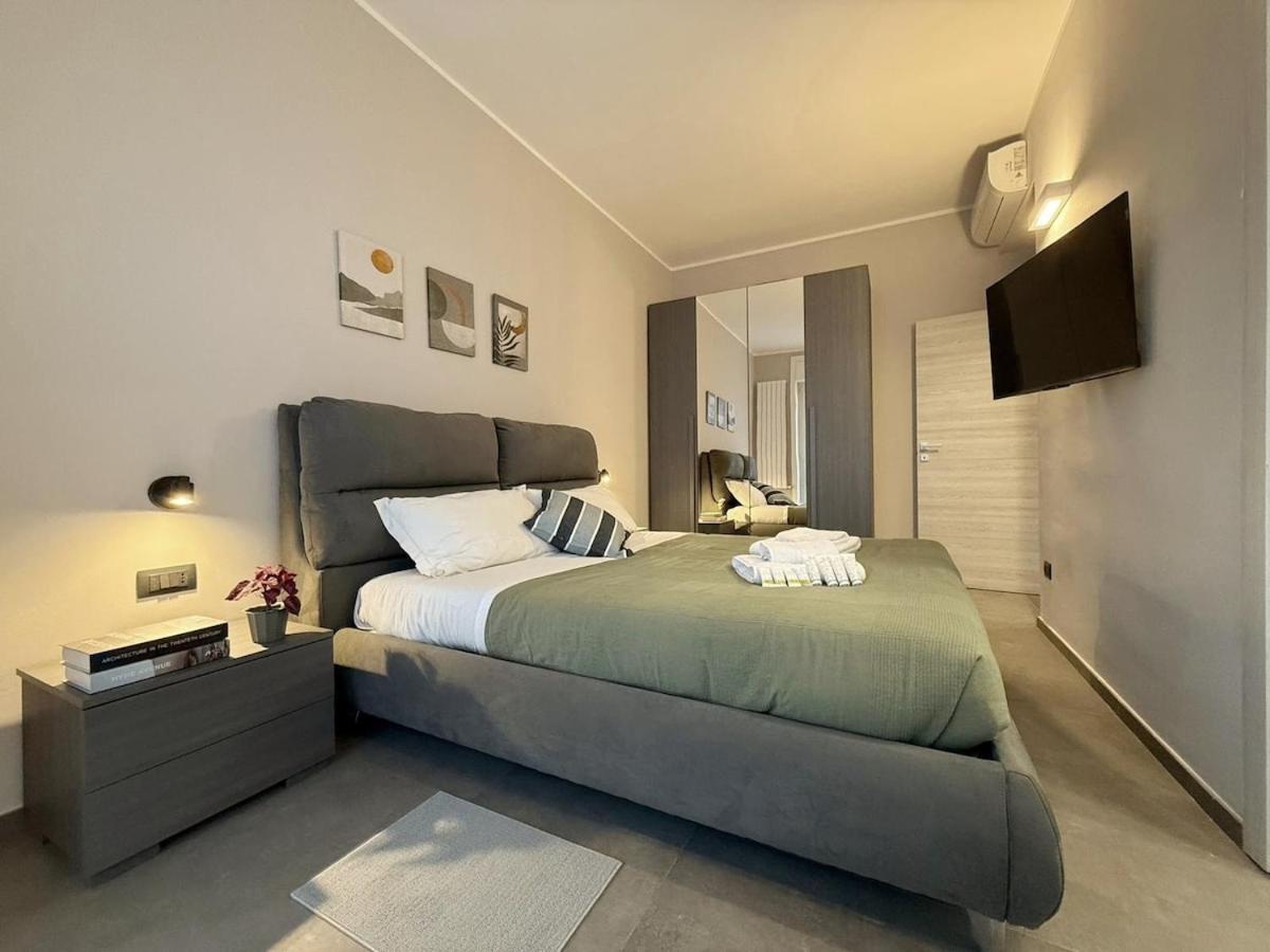 Appartement Wide & Bright 2 Bedroom Flat 50m From M4 Station Milan