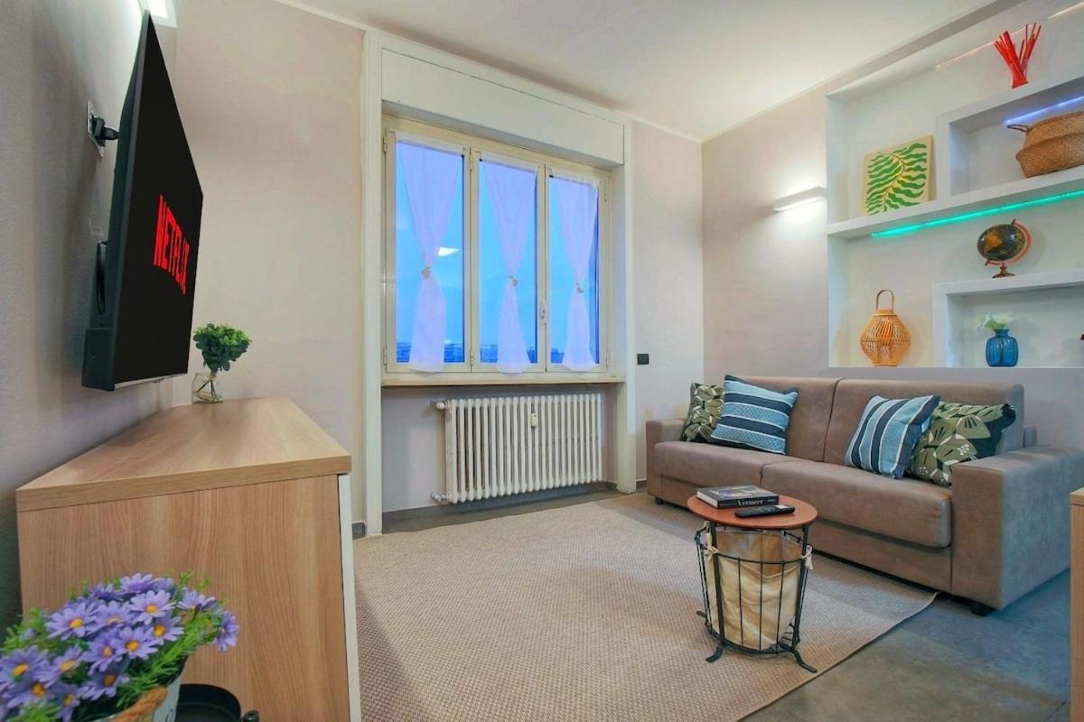 Wide & Bright 2 Bedroom Flat 50m From M4 Station * Milán